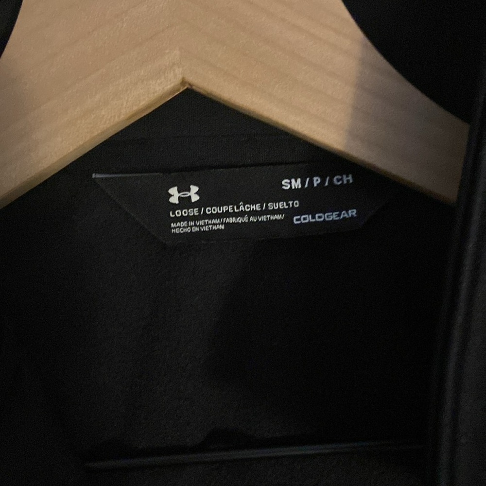 Under Armour Jacket - Picture 2 of 4